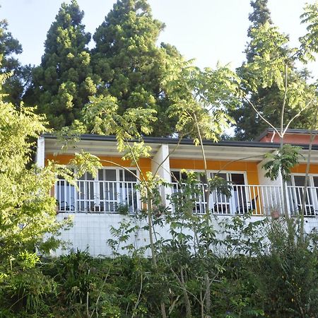 Iris Farmhouse Renai Luaran gambar