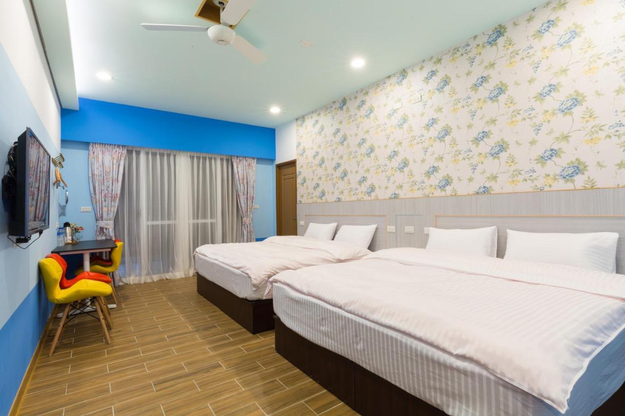 Iris Farmhouse Renai Luaran gambar