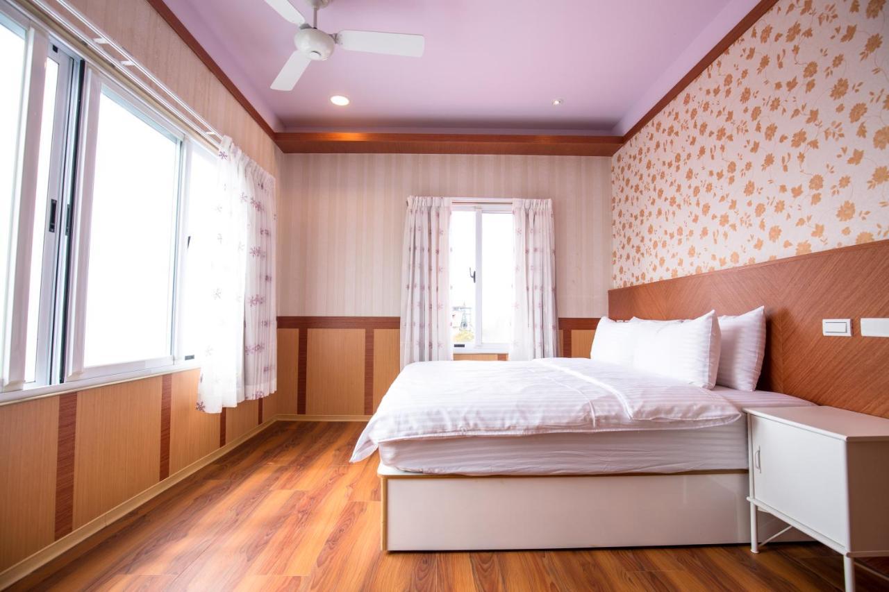 Iris Farmhouse Renai Luaran gambar